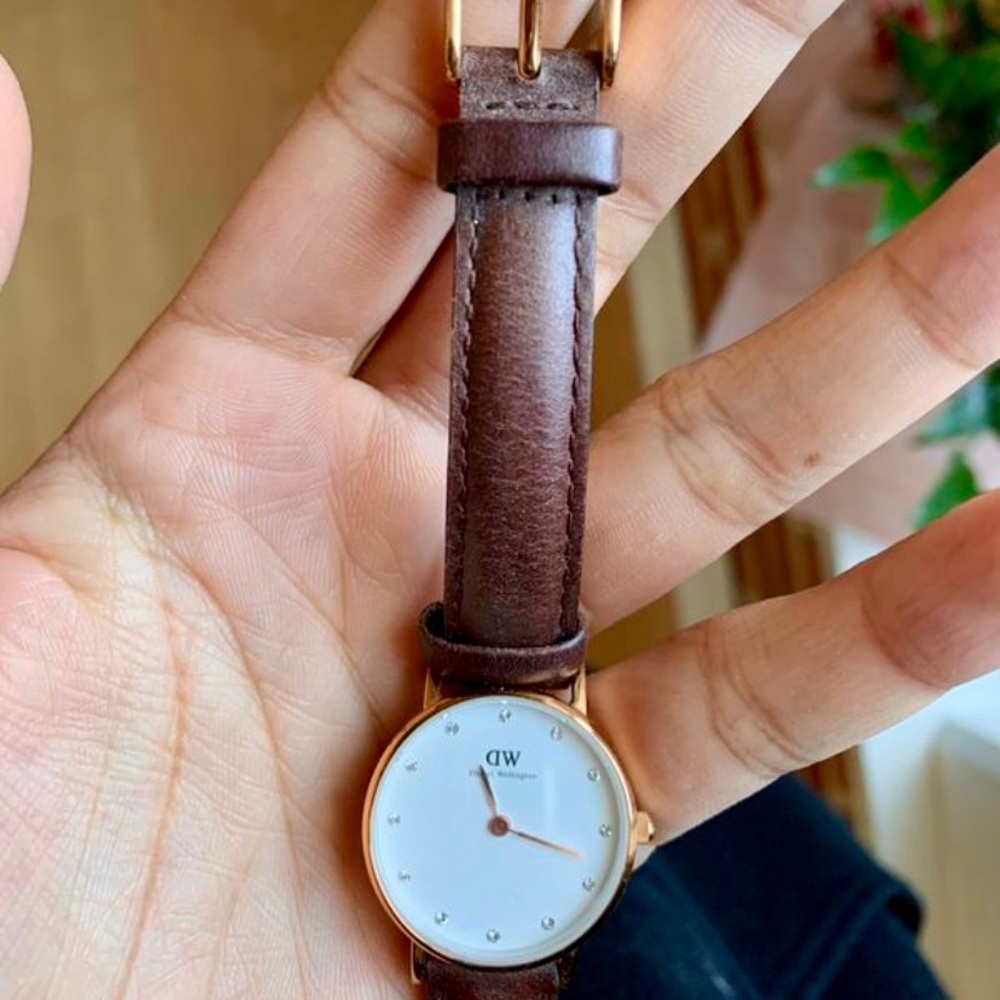 Daniel Wellington Classy St. Mawes leather watch